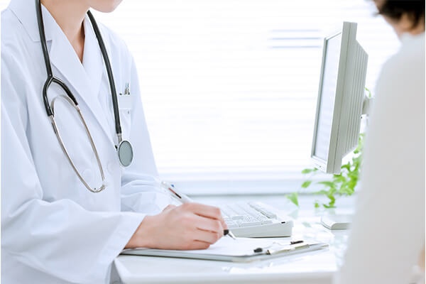 女性医師による消化器内科・皮膚科診療